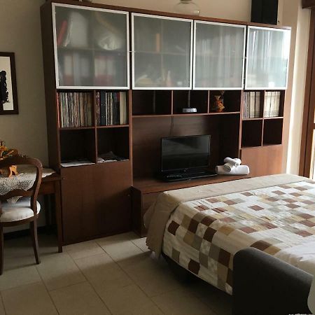 Suite Carpiano Melegnano Exteriör bild