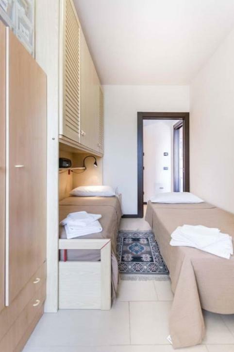 Suite Carpiano Melegnano Exteriör bild